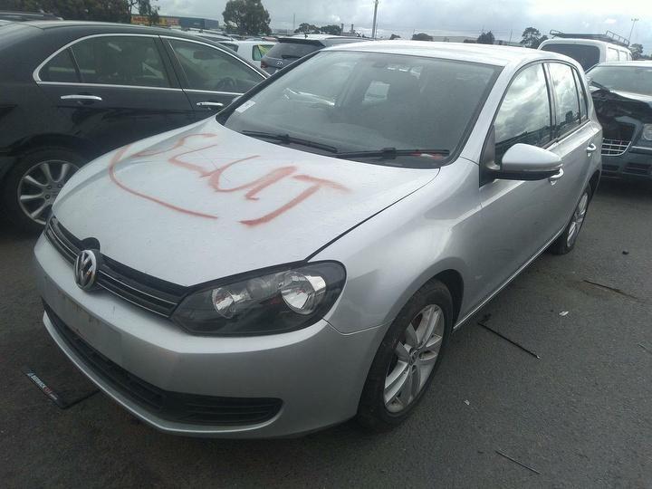 2009 VOLKSWAGEN GOLF GEN 6, COMFORTLINE/TRENDLINE/TSi, HALOGEN TYPE, 10/08-03/13  RIGHT HEADLAMP