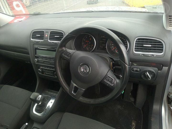2009 VOLKSWAGEN GOLF GEN 6, COMFORTLINE/TRENDLINE/TSi, HALOGEN TYPE, 10/08-03/13  LEFT HEADLAMP