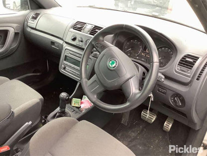 2012 SKODA FABIA 5JF, 08/11-12/14 5J0821021A  LEFT GUARD