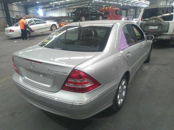 2005 MERCEDES C CLASS W203, 11/00-06/07  OWNERS HANDBOOK