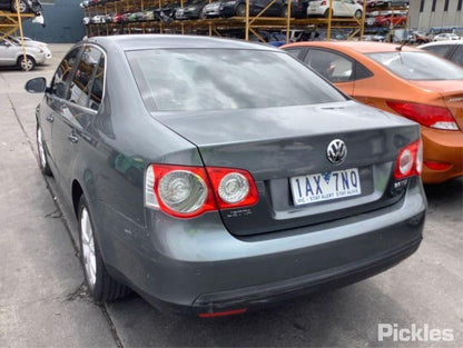 2010 VOLKSWAGEN JETTA RIGHT FRONT DOOR LOCK, 1KM, 02/06-07/11 3D2837016J DOOR BOOT GATE LOCK