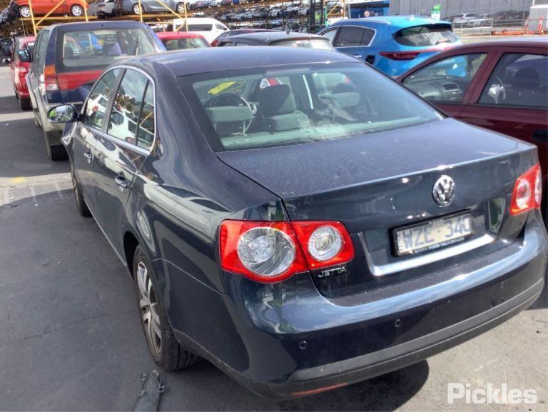 2008 VOLKSWAGEN JETTA 1KM, 02/06-07/11 1K5837461B LEFT FRONT WINDOW REG MOTOR