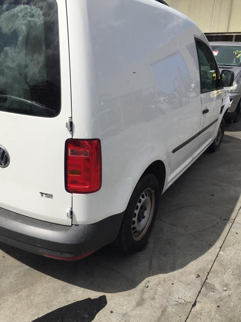 2018 VOLKSWAGEN CADDY 2KN, PETROL/DIESEL, SANDEN, 07/15-02/21 5Q0820803K A C COMPRESSOR