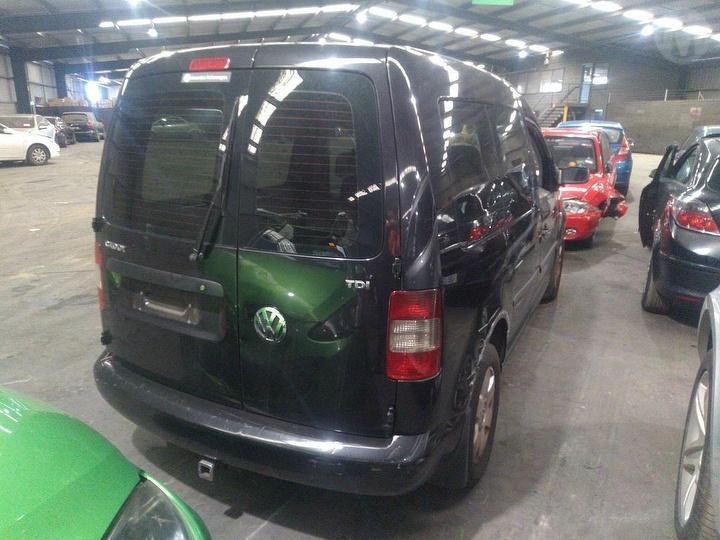 2007 VOLKSWAGEN CADDY BARN DOOR, 2K, 12/04-06/15 2K0955712C WIPER MOTOR