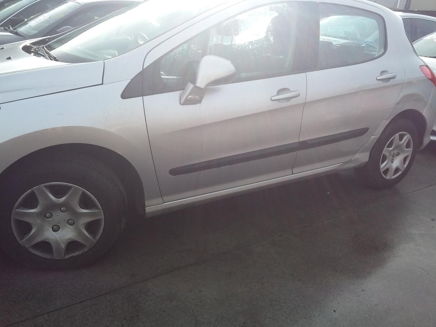 2009 PEUGEOT 308 LEFT FRONT DOOR LOCK, T7, HATCH/WAGON, 09/07-12/13  DOOR BOOT GATE LOCK