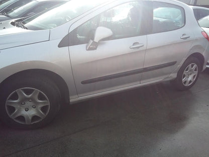 2009 PEUGEOT 308 LEFT FRONT DOOR LOCK, T7, HATCH/WAGON, 09/07-12/13  DOOR BOOT GATE LOCK