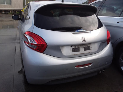 2012 PEUGEOT 208 FRONT (CENTRE), NON SUNROOF CONTROLS TYPE, BLACK, A9, 10/12-12/18 96781445PR COURTESY LIGHT