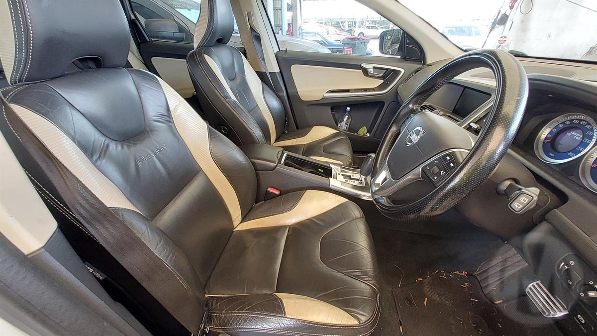 2012 VOLVO XC60 LH REAR, SEAT BELT ONLY, DZ, 02/09-04/17 39818854 SEAT BELT STALK