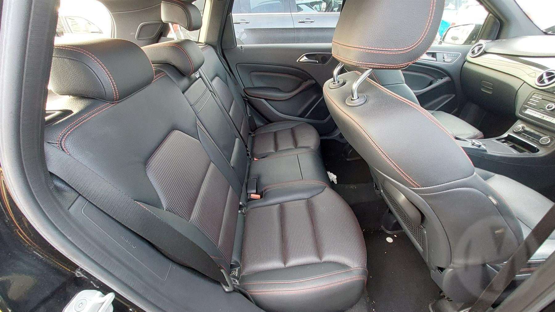 2015 MERCEDES B CLASS AUTO, AWD, PETROL, 2.0, TURBO, W246, 724.011 CODE, 11/14-02/19 A2463704003 TRANS GEARBOX