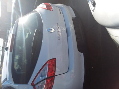 Wrecking 2013 RENAULT MEGANE for Used Parts RN0459