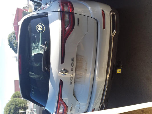 2017 RENAULT KALEOS XZG, 05/16- 807214CA0A LEFT FRONT WINDOW REG MOTOR