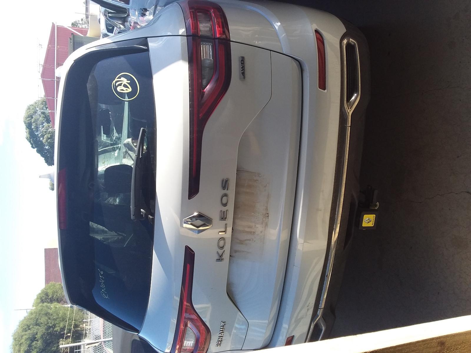 2017 RENAULT KALEOS XZG, 05/16-  FUSE BOX