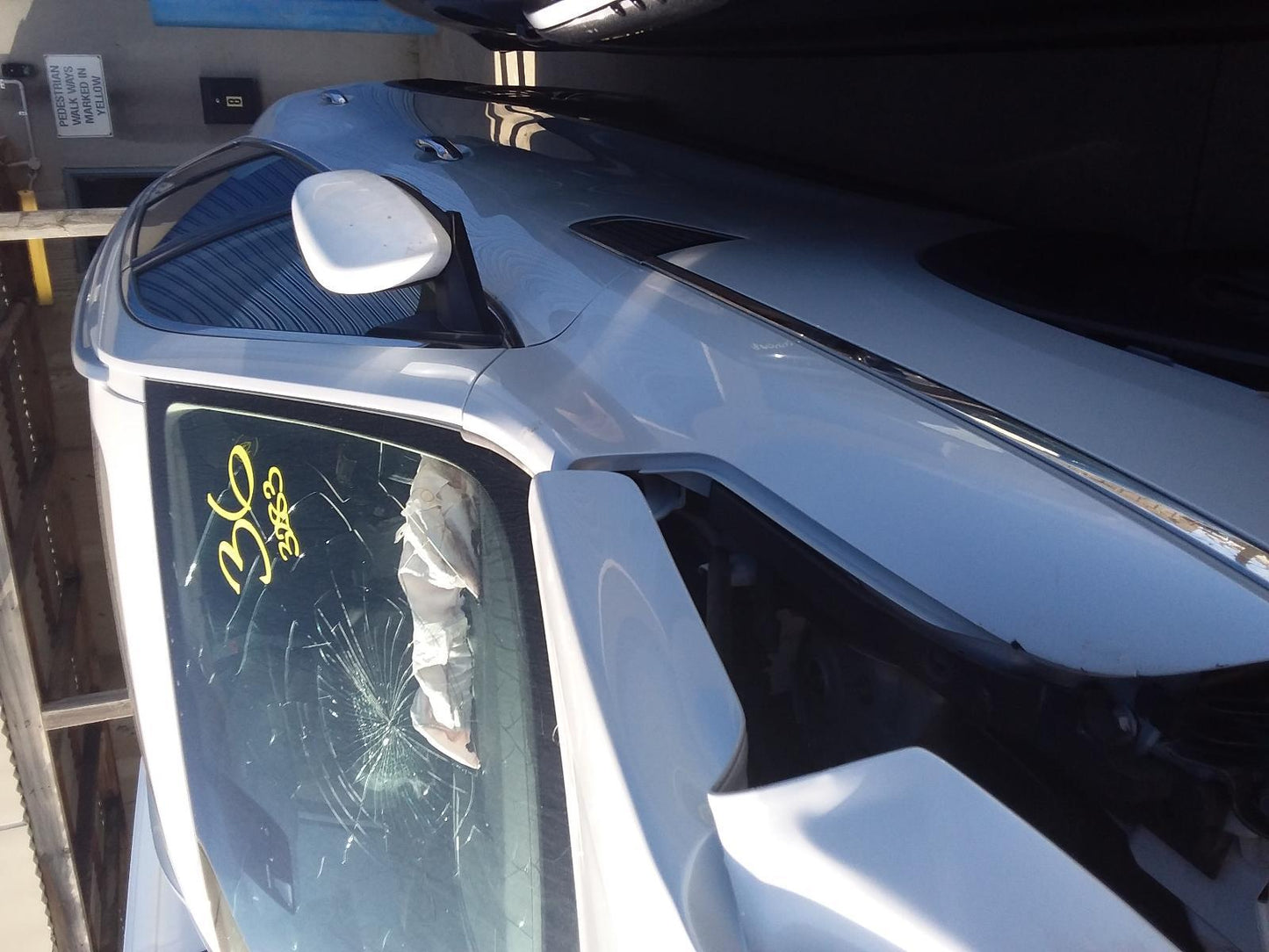 2017 RENAULT KALEOS XZG, 05/16- 807214CA0A LEFT FRONT WINDOW REG MOTOR