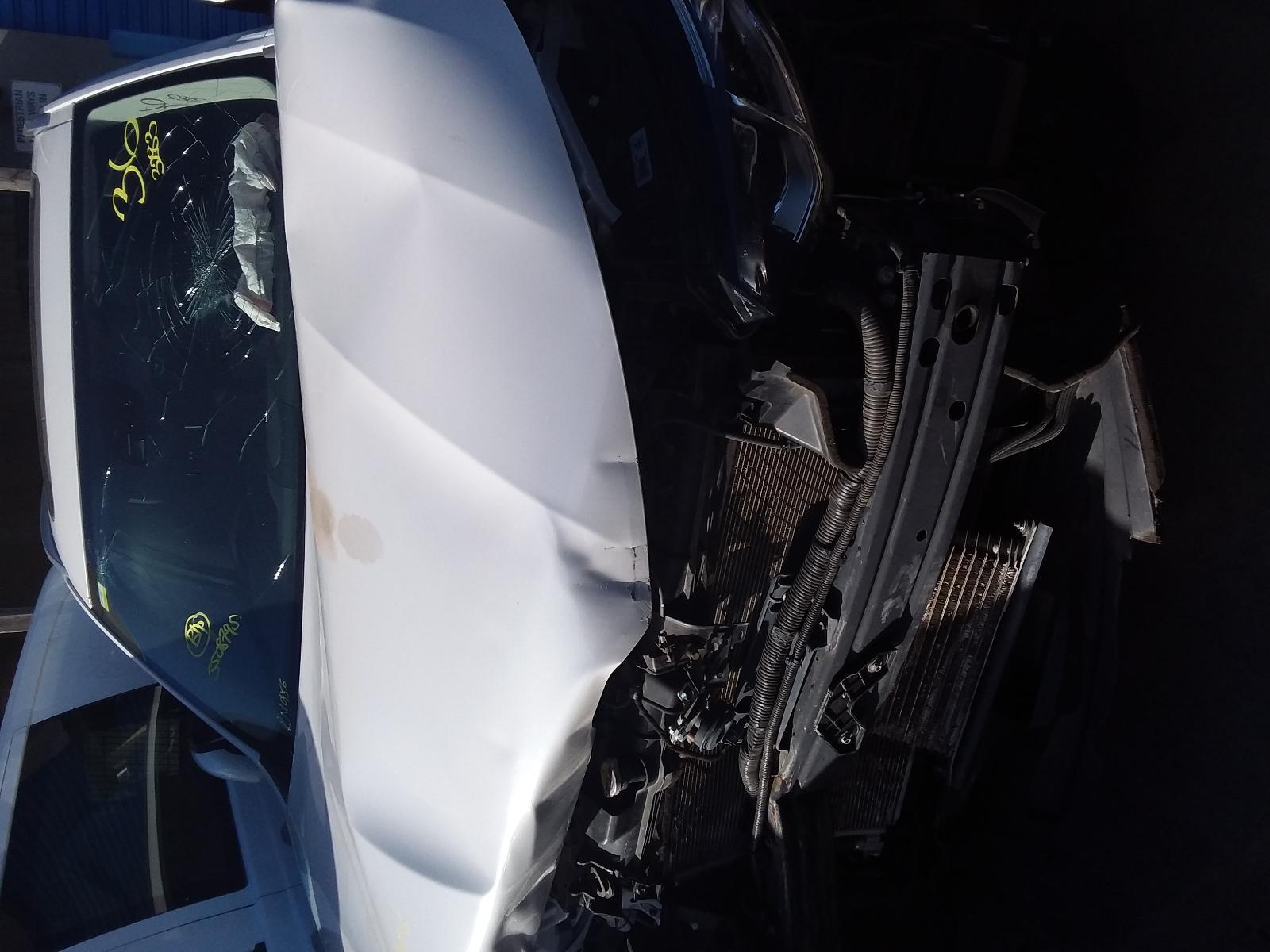 Wrecking 2017 RENAULT KALEOS for Used Parts RN0456