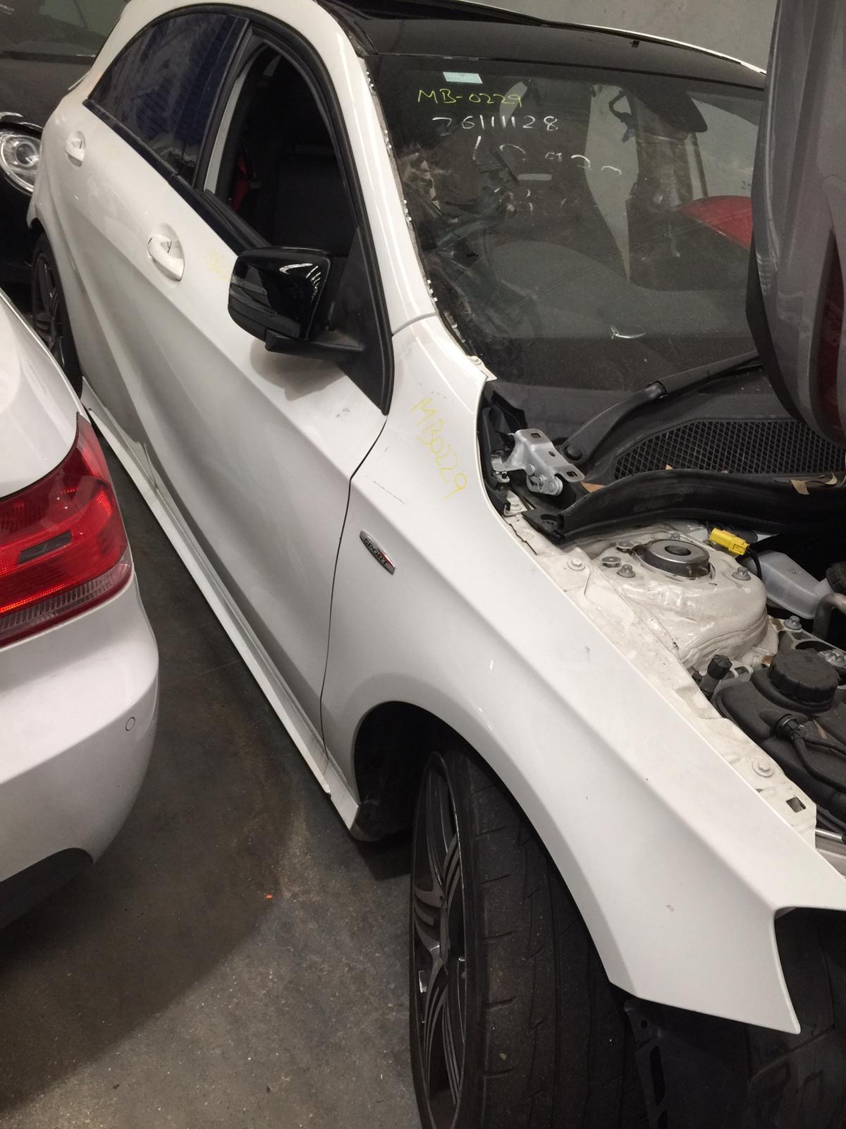 2013 MERCEDES A CLASS ENGINE BAY, PETROL, W176, 03/13-03/18  FUSE BOX