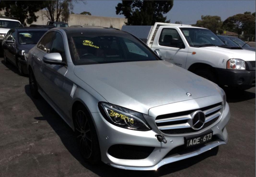 2017 MERCEDES C CLASS W205, LEATHER, BLACK, 08/14-07/23  CONSOLE