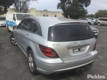 2007 MERCEDES R CLASS W251, TINTED BLUE (BLUE HEAT INSULATING GLASS), 04/06-07/13  LEFT FRONT DOOR WINDOW