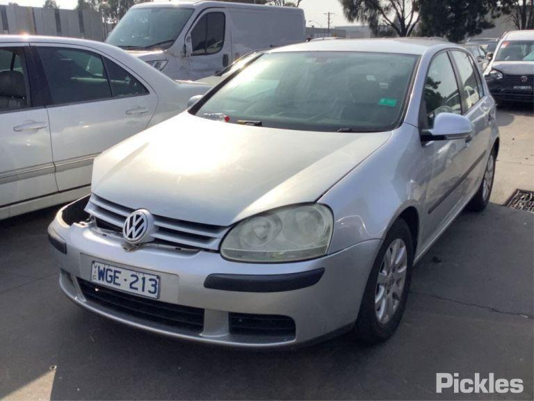 2008 VOLKSWAGEN GOLF GEN 5, HATCH, NON TINTED TYPE, 07/04-02/09 1K6945095AA LEFT TAILLIGHT