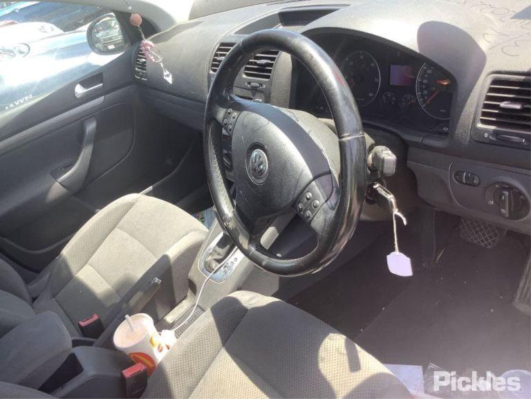 2007 VOLKSWAGEN GOLF GEN 5, VALEO P/N 1K2819015, NON CLIMATE CONTROL TYPE 07/04-02/09 1K2819015 HEATER FAN MOTOR