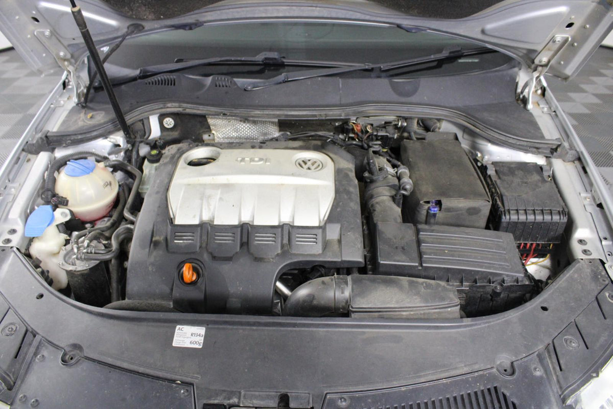 2008 VOLKSWAGEN PASSAT DIESEL, 2.0, BOSCH, NON STOP/START TYPE, 3C/MK6 B6/3CC, 03/06-05/11 02E911023H STARTER