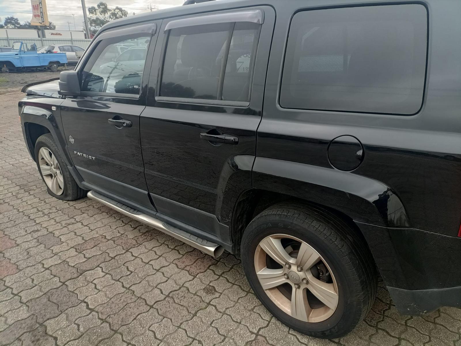 2011 JEEP PATRIOT MK, 08/07-12/16 5155460AF RIGHT DOOR MIRROR