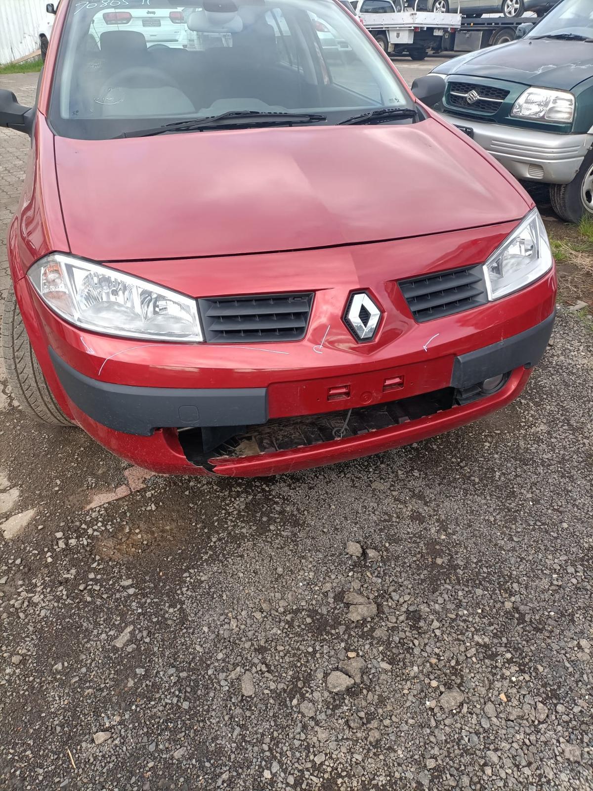 2006 RENAULT MEGANE X84, 12/03-08/10  RIGHT REAR 1Q DOOR GLASS