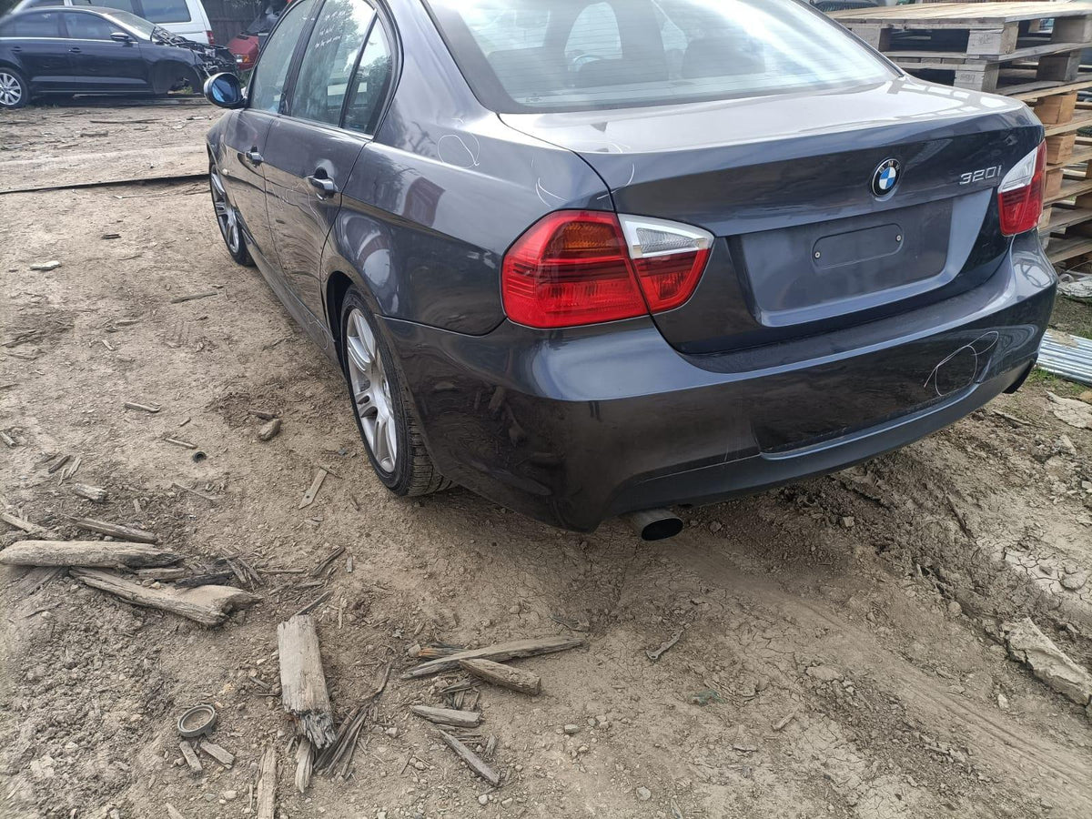 2006 BMW 3 SERIES E90/E91, SEDAN/WAGON, 03/05-04/12 51337060263 LEFT FRONT DOOR WINDOW
