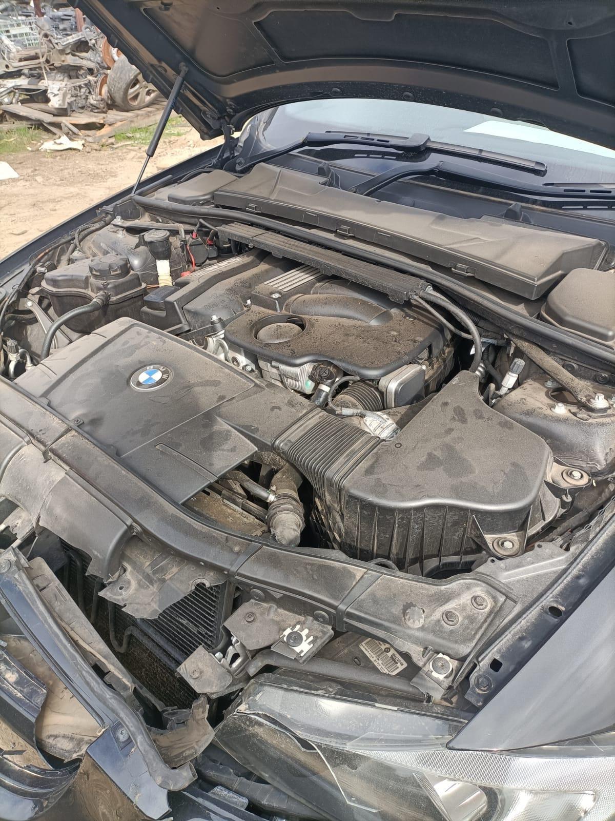 2006 BMW 3 SERIES E90, SEDAN, 03/05-01/12 51337140588 RIGHT FRONT WINDOW REG MOTOR