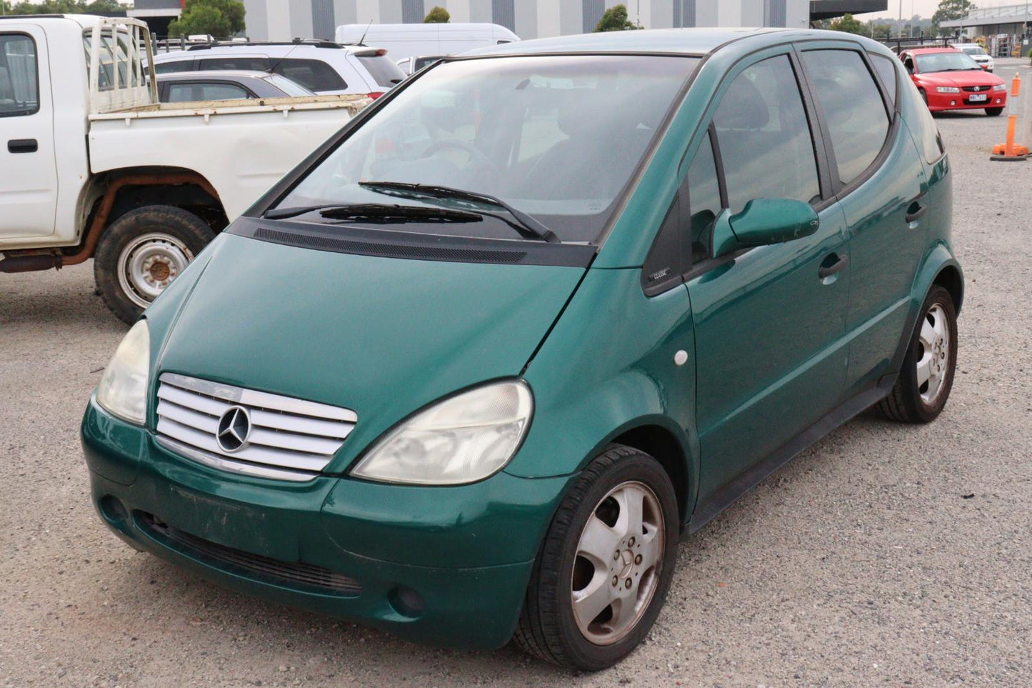 2000 MERCEDES A CLASS W168, SWB TYPE, VIN WDB1680..., 10/98-03/05 A1687301605 RIGHT REAR DOOR SLIDING