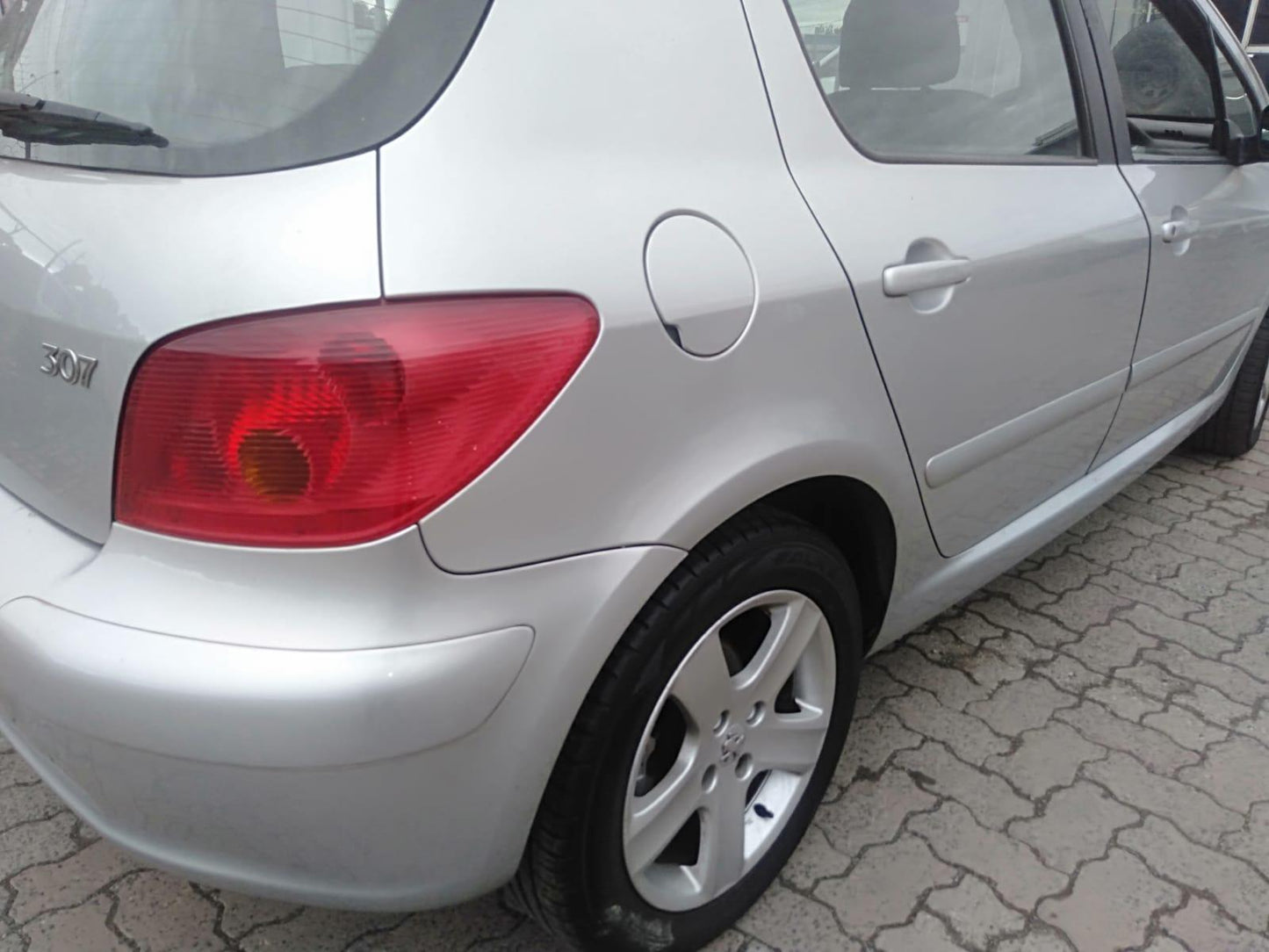 2004 PEUGEOT 307 T5-T6, POWER, NON FOLDING (1 PLUG TYPE), 12/01-12/09 8149CH RIGHT DOOR MIRROR