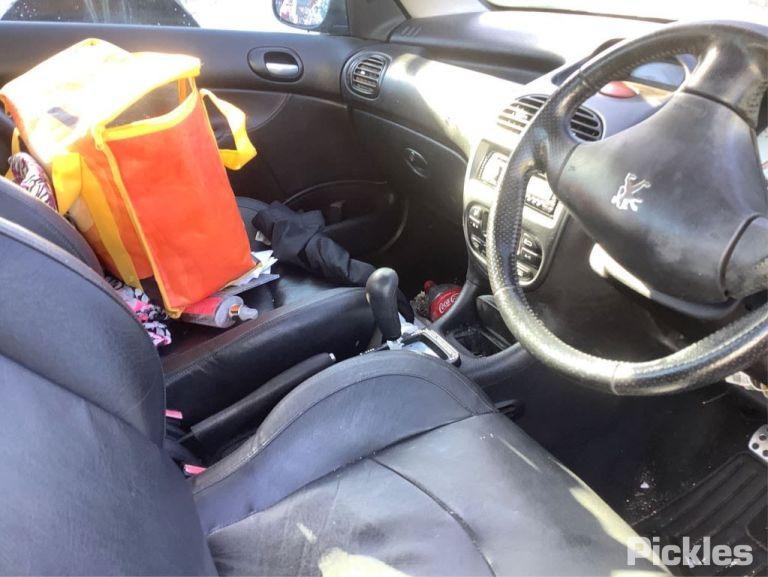 2002 PEUGEOT 206 VIN.. NFUR (1 PLUG), GATE TRANS DISPLAY, 10/99-11/07 6106FA INSTRUMENTCLUSTER