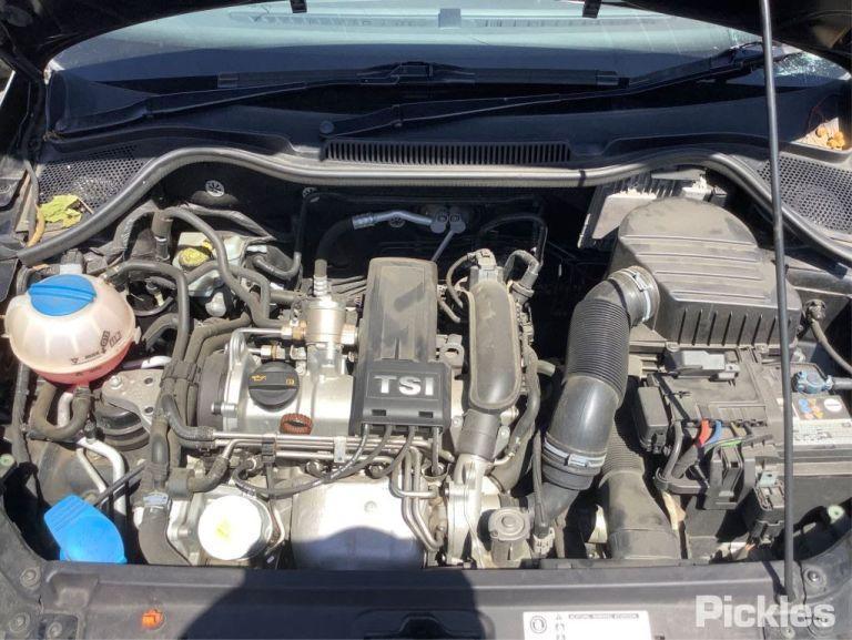 2013 VOLKSWAGEN POLO 6R, POWER, 5DR HATCH, 05/10-05/14 6R4837461L LEFT FRONT WINDOW REG MOTOR