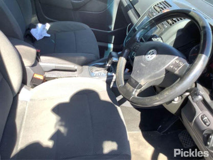 2006 VOLKSWAGEN GOLF GEN 5, HATCH, NON TINTED TYPE, 07/04-02/09 1K6945096AA RIGHT TAILLIGHT