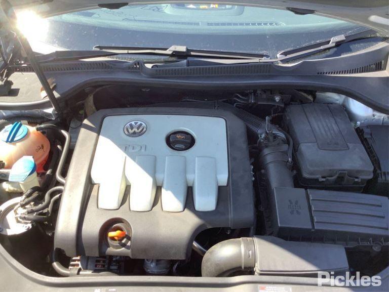 2006 VOLKSWAGEN GOLF GEN 5, ON MOTOR P/N 1K0614117H, ON MODULE P/N 1K0907379P, 07/04-02/09  1K06141174H ABS PUMP MODULATOR