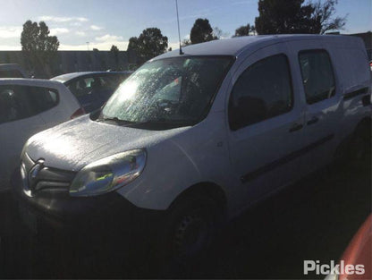 2013 RENAULT KANGOO X61, 10/10- 472105437R BRAKE BOOSTER