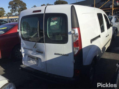 2013 RENAULT KANGOO X61, 1.5, DIESEL, 10/10- 8200953359 A C COMPRESSOR
