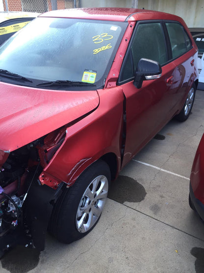 2018 MG MG3 IN BODY, SZP1, CLEAR ON BOTTOM, 06/18-  RIGHT TAILLIGHT