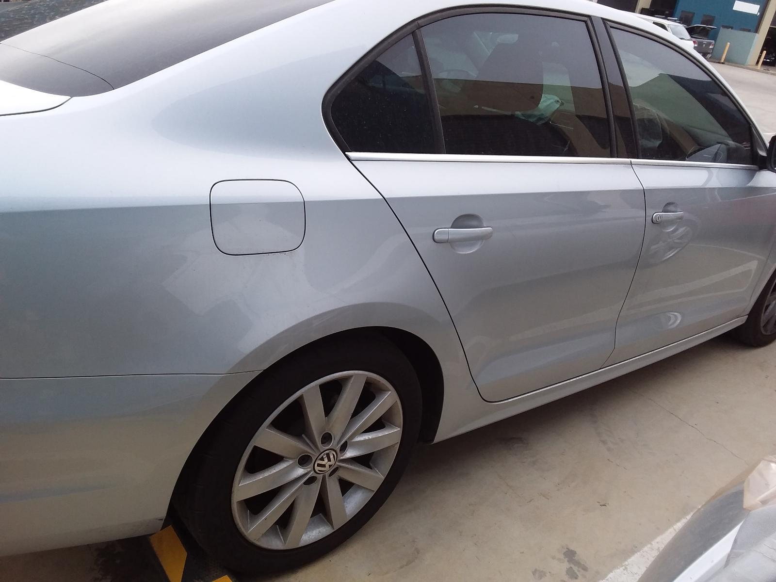 2012 VOLKSWAGEN JETTA LEFT FRONT DOOR LOCK, P/N 5K2837015D, 1B, 02/11-12/17 5K2837015D DOOR BOOT GATE LOCK