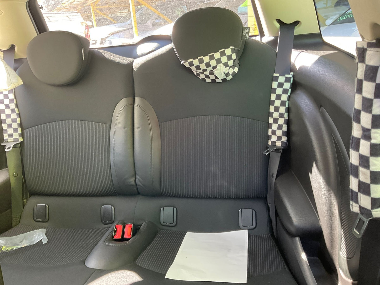 2011 MINI COOPER R55/R56/R57, HATCH, BLACK BUTTONS, CLIMATE CONTROL TYPE, 10/10-05/15 64113457397 HEATER AC CONTROLS