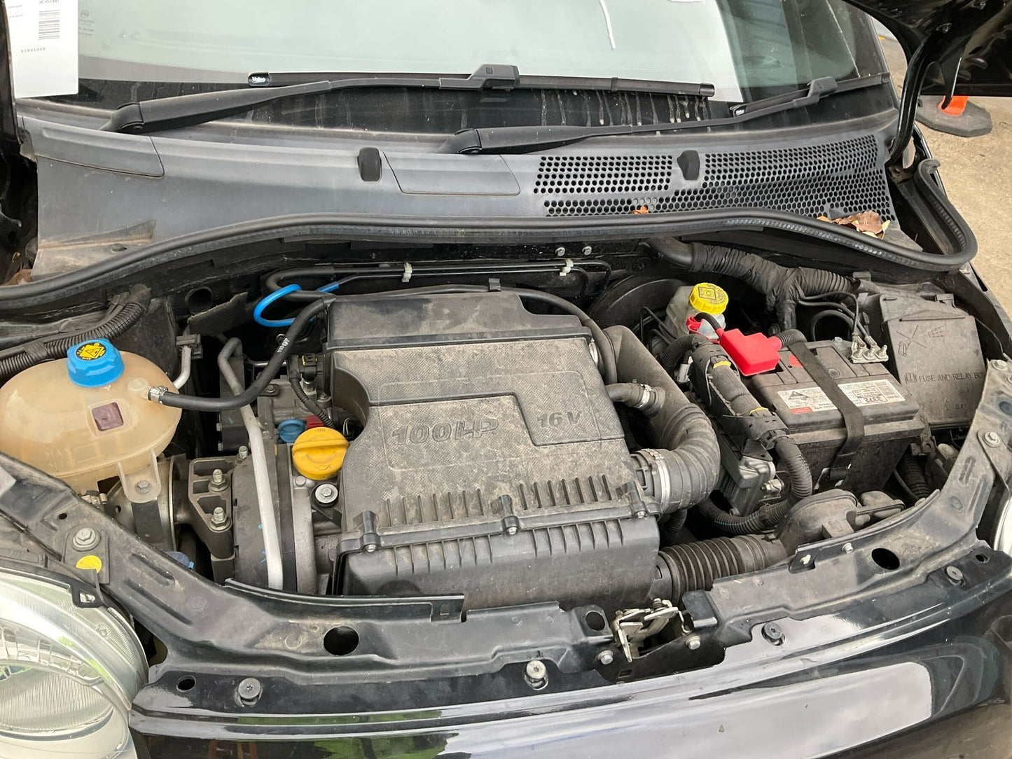 Wrecking 2013 FIAT 500 for Used Parts FI1612