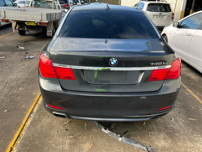 Wrecking 2010 BMW 7 SERIES for Used Parts BM1618