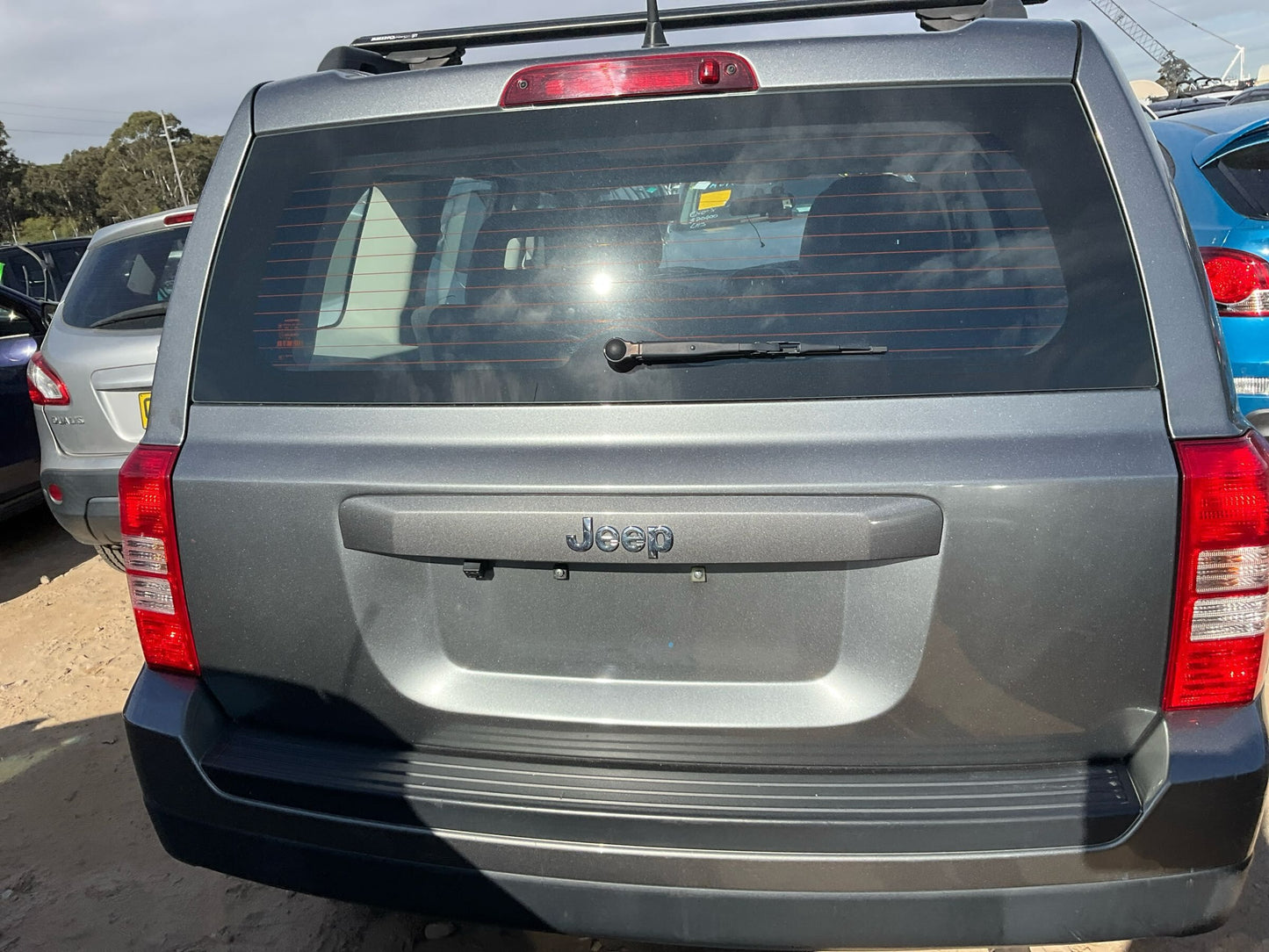 2012 JEEP PATRIOT MK, LH SIDE, 08/07-12/16  SUNVISOR