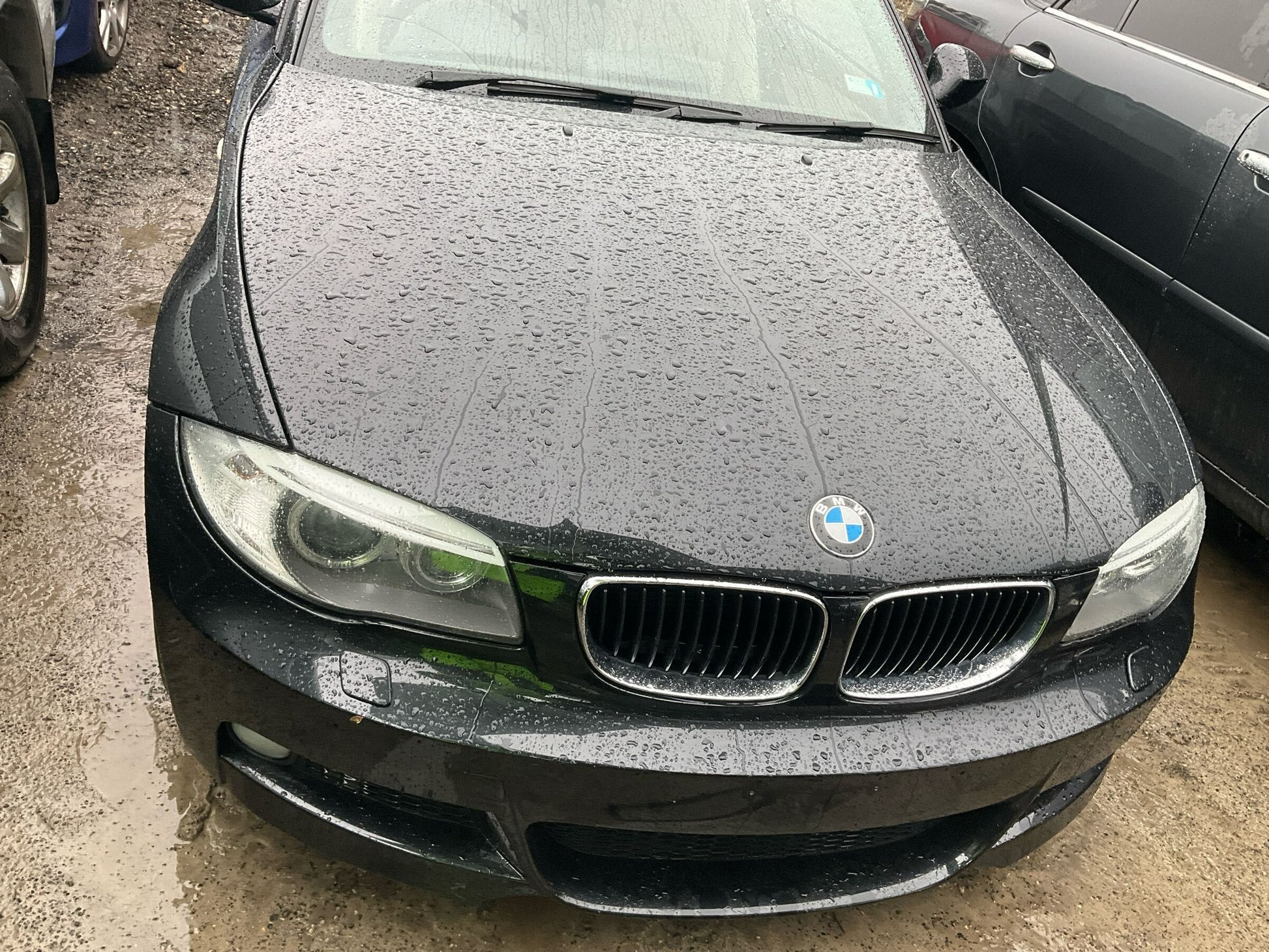Wrecking 2011 BMW 1 SERIES for Used Parts BM1630