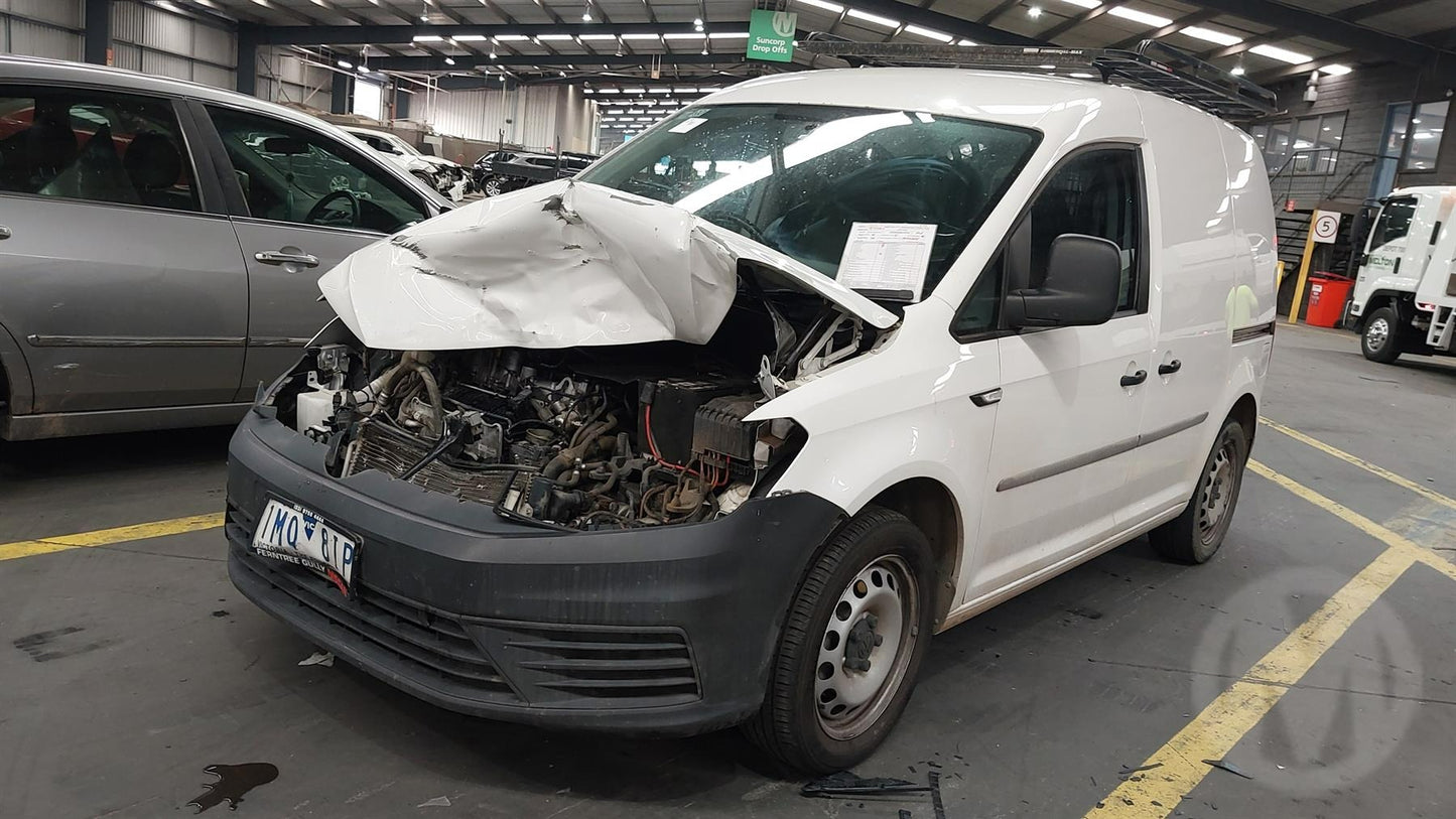 Wrecking 2018 VOLKSWAGEN CADDY for Used Parts VW1624