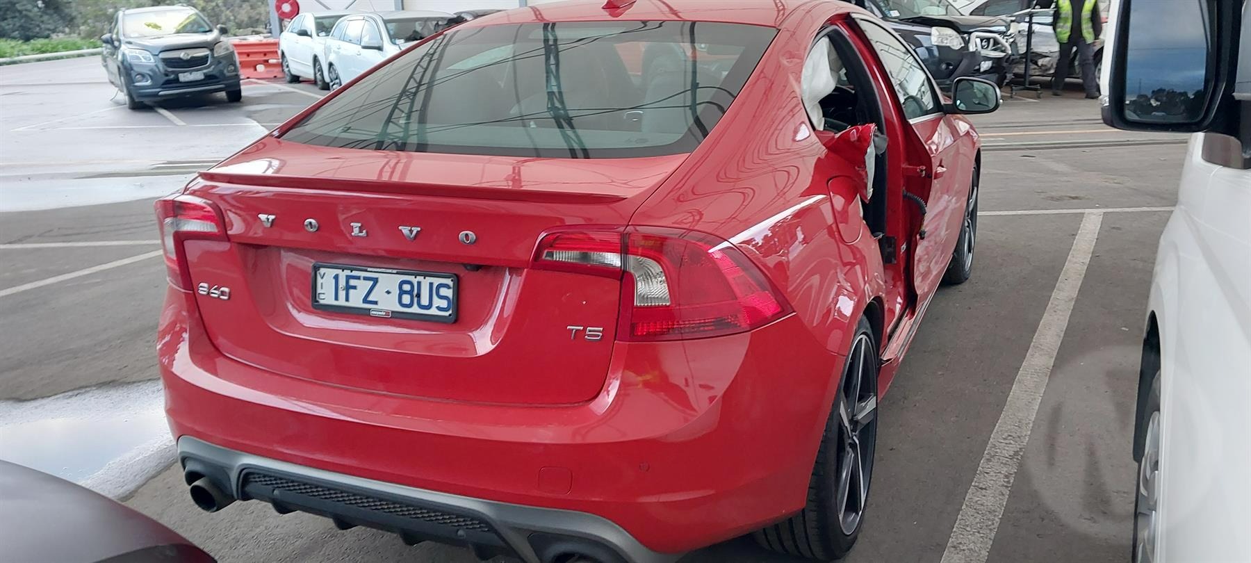 2014 VOLVO S60/V60 S60/V60, NON CROSS COUNTRY, NON FLARED TYPE, F SERIES, 12/13-12/18 31416208 LEFT GUARD