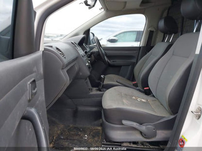 Wrecking 2015 VOLKSWAGEN CADDY for Used Parts VW1656