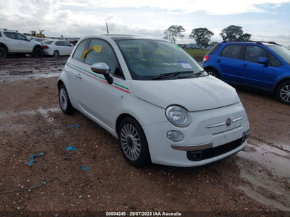 Wrecking 2014 FIAT 500 for Used Parts FI1649