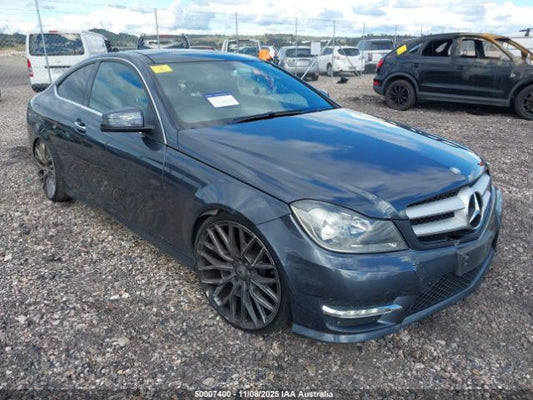 2014 MERCEDES C CLASS RIGHT FRONT DOOR LOCK, C204, COUPE, 05/11-01/15 A2047202835 DOOR BOOT GATE LOCK