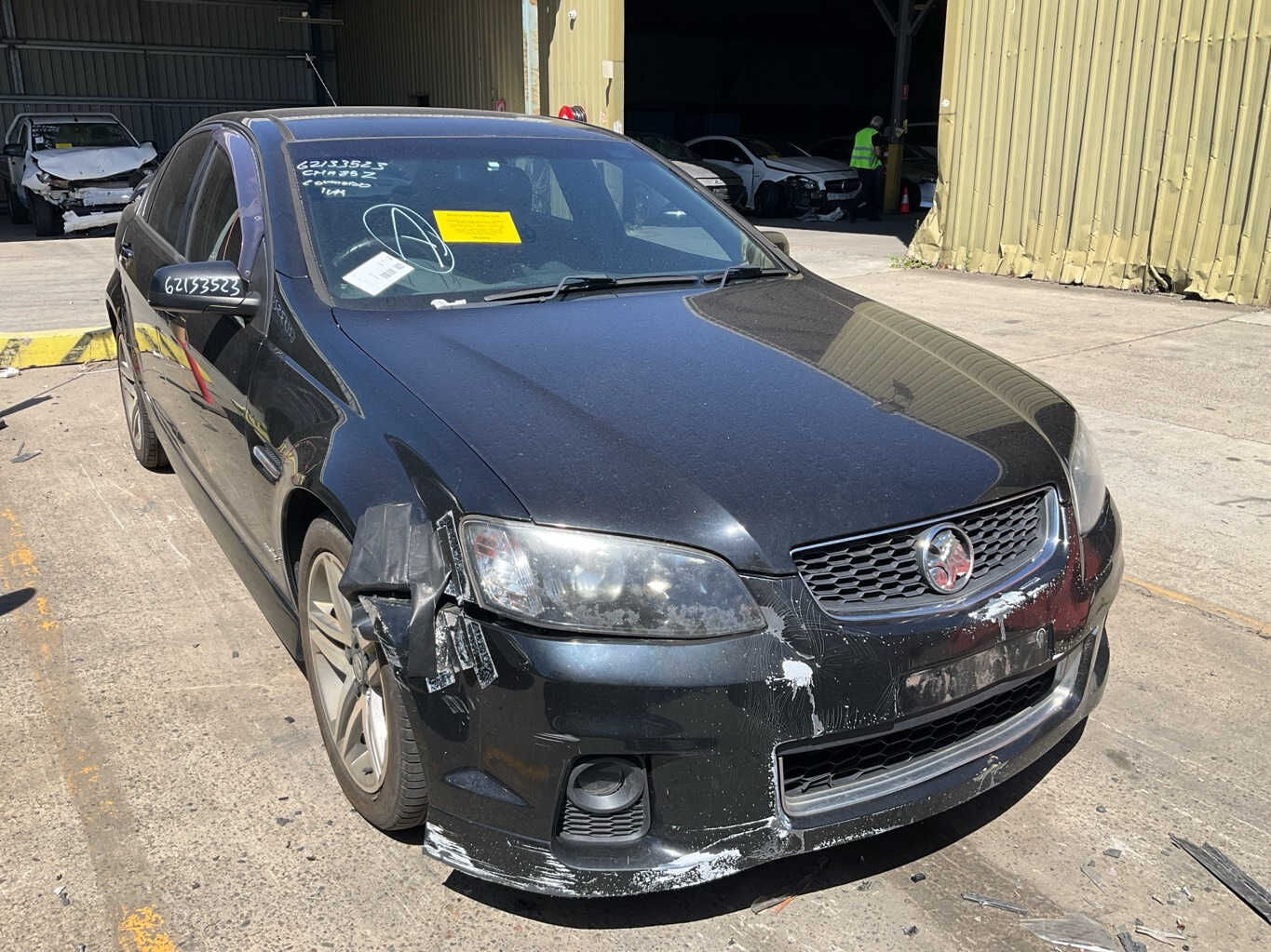 Wrecking 2012 HOLDEN COMMODORE for Used Parts HO1728