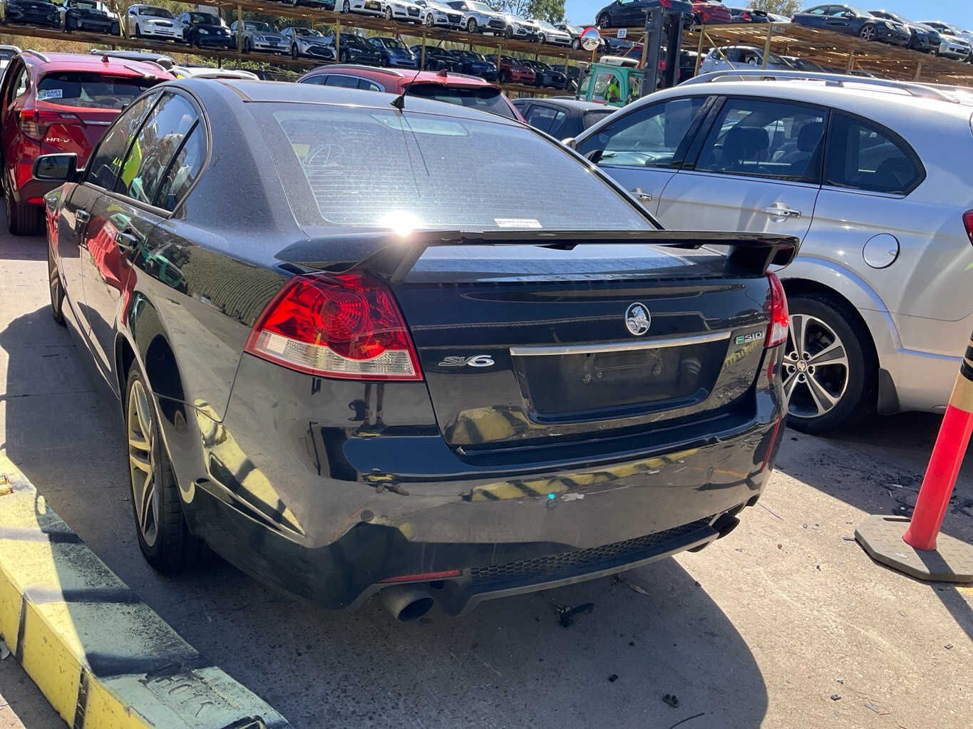 Wrecking 2012 HOLDEN COMMODORE for Used Parts HO1728